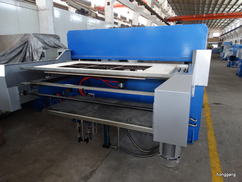 Special blister cutting stacking machine