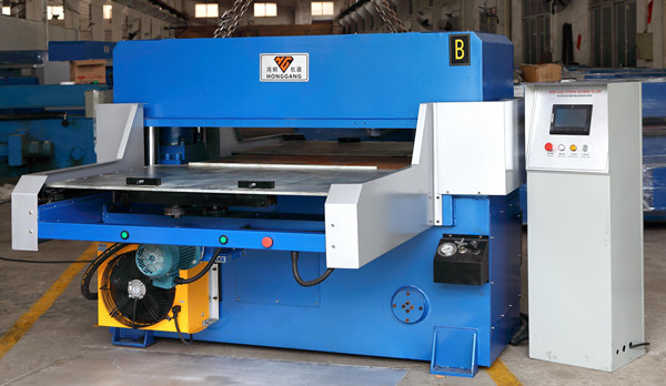 What is the difference between four-column and double-column cutting machine?