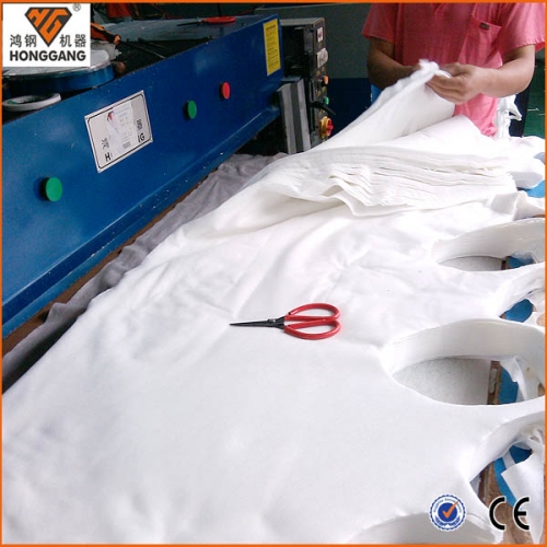 multi-layer fabric cutting machine