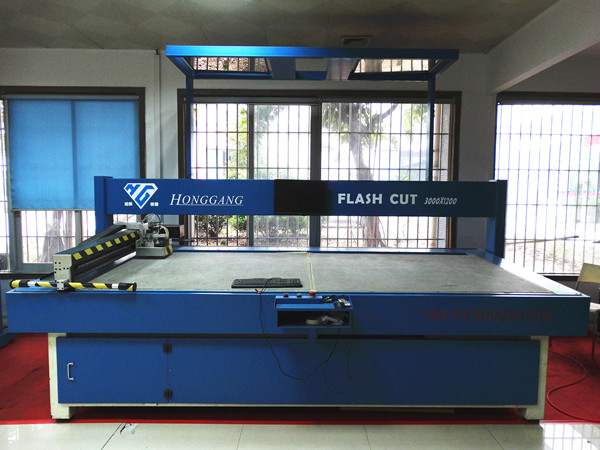 Oscillating knife cutting machine