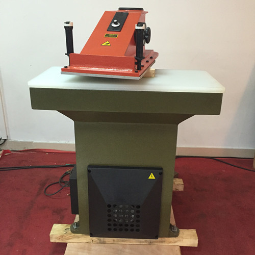 clicker die cutting press machine