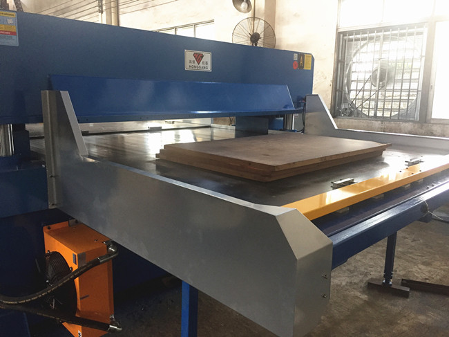 hydraulic die clicker cutting press