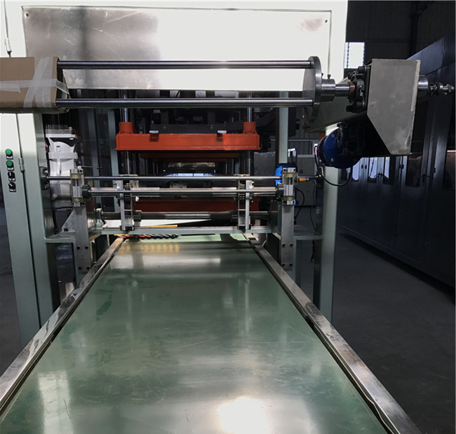  thermoforming machine