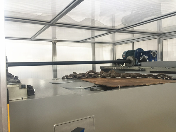 Japanese customers customized receding head cutting machine