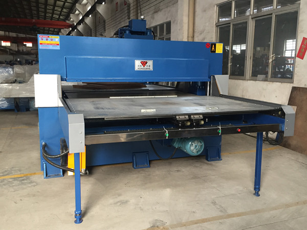 200tons automatic die clicker press