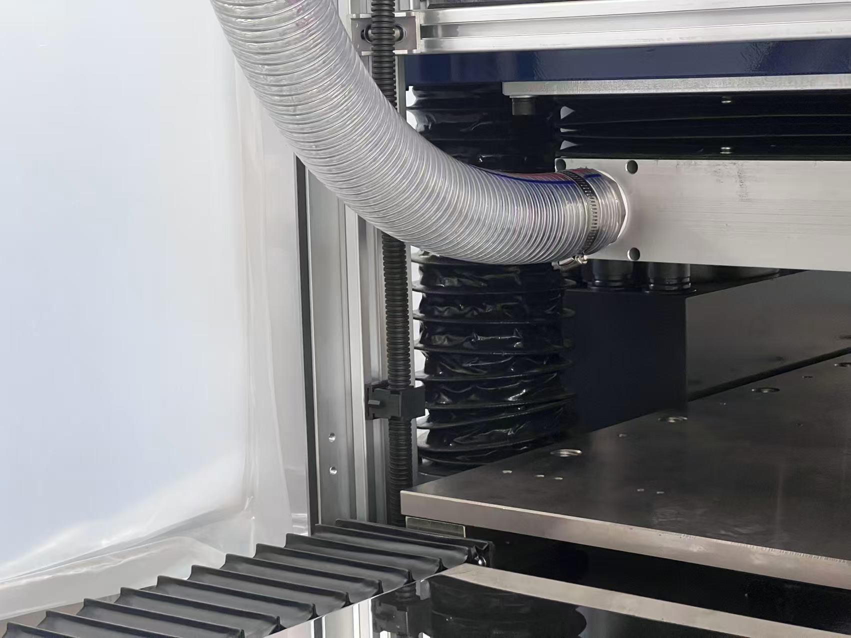 Cleanroom die cutting machine,  With Wasting Powder Sucking (3)