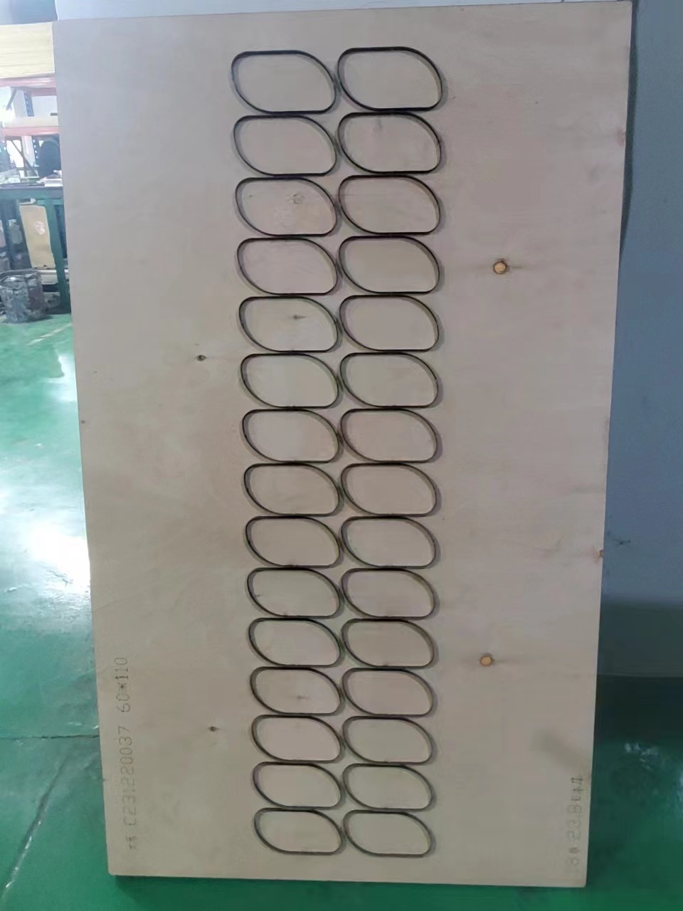 60 tons cleaning sponge die cutitng