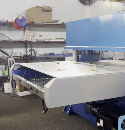 How is Honggang New Sliding Table Look