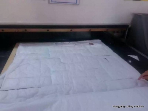 absorption cotton die cutting press