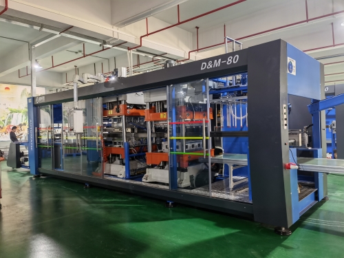 DM80  3/4-station Pressure& Vaccum Thermoforming Machine 