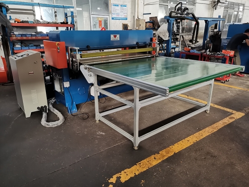 30 tons 610X1600 mm roller belt cutting machine