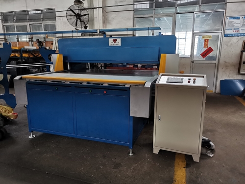 1m X 2m single table auto feeding cutting machine