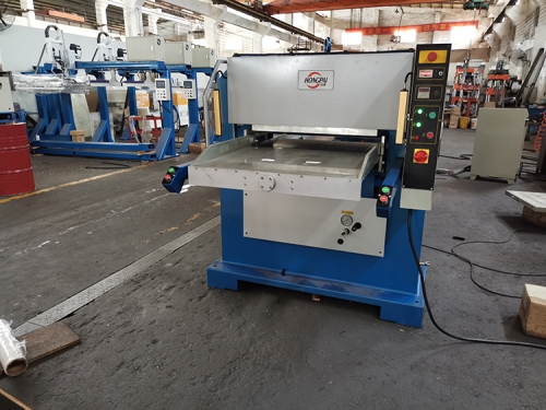 180 tons hydraulic cutting machine