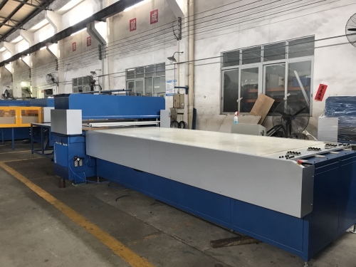 Hg-B100T Feeding Table 3500x1400mm