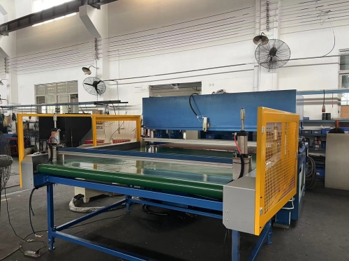 2150x1530mm Single side Belt feeding Auto Cutting Machine/Customized to the US