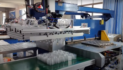 Recycle PET Cookies Container Die Cutting, Pickup by Fixed Robot Arm(Promotion)