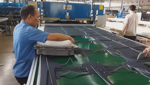 Leather Seats Cover insert & trim die cutting machine automatic 