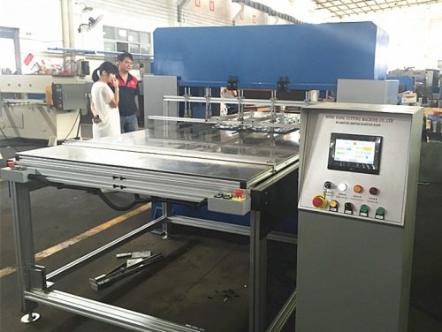 double side multilayer plastic packaging automatic cutting machine