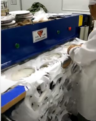 Plastic film cutting press machine